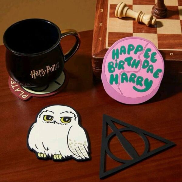 Set Posavasos Hedwig Reliquias Plataforma Pastel - Imagen 3