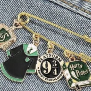 Broche 4 Insignias Casa Slytherin