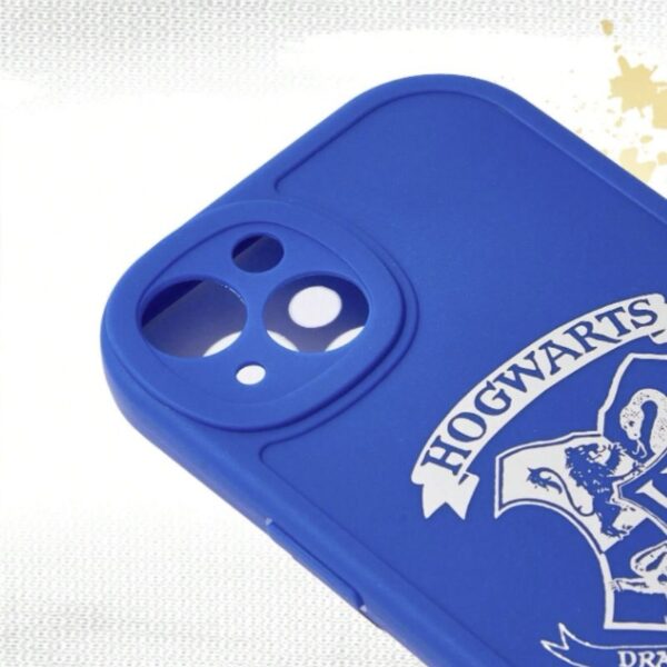 Carcasa Iphone 15 Escudo Hogwarts Azul - Imagen 3
