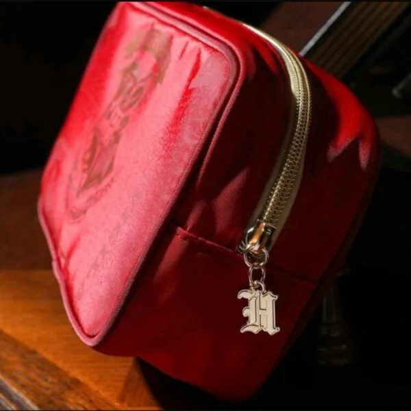 Estuche Rojo Estampado Hogwarts - Imagen 2