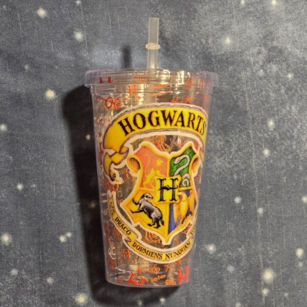 Vaso Con Tapa Y Bombilla Hogwarts - Imagen 2