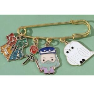 Broche 4 Insignias Hogwarts Rosa Albus Hedgwig