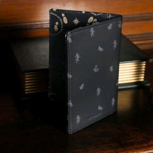 Porta Pasaporte Hogwarts - Imagen 2