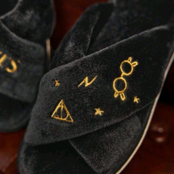 Pantuflas Negras Hogwarts