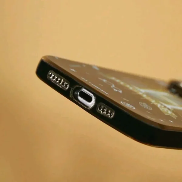 Carcasa IPhone 15 Pro Negra Hogwarts - Imagen 3