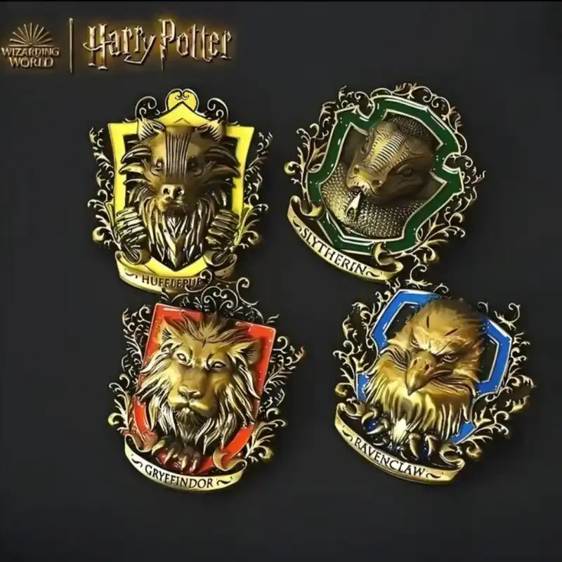 pin Harry Potter Metálico escudo casas de Hogwarts tienda Potter chile